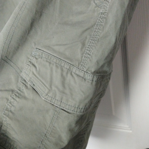 $ Columbia men's olive green cargo short omni shade protection size 38X10 - Picture 5 of 8